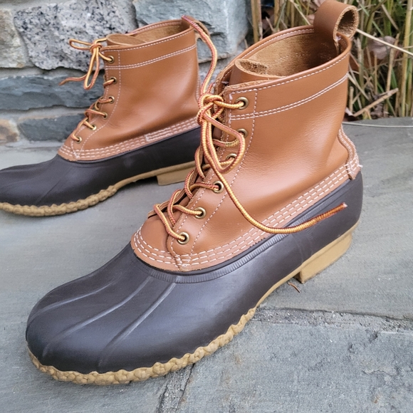 L.L.Bean thinsulate lined duck boots - Picture 6 of 14